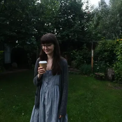 Алия, 27